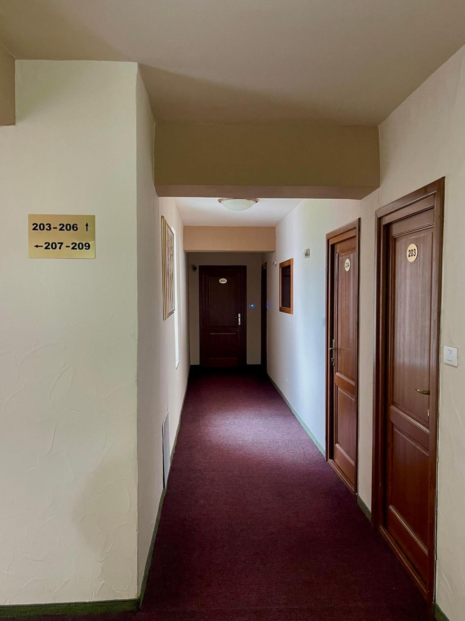 Hotel Lucy Star Cluj-Napoca Luaran gambar